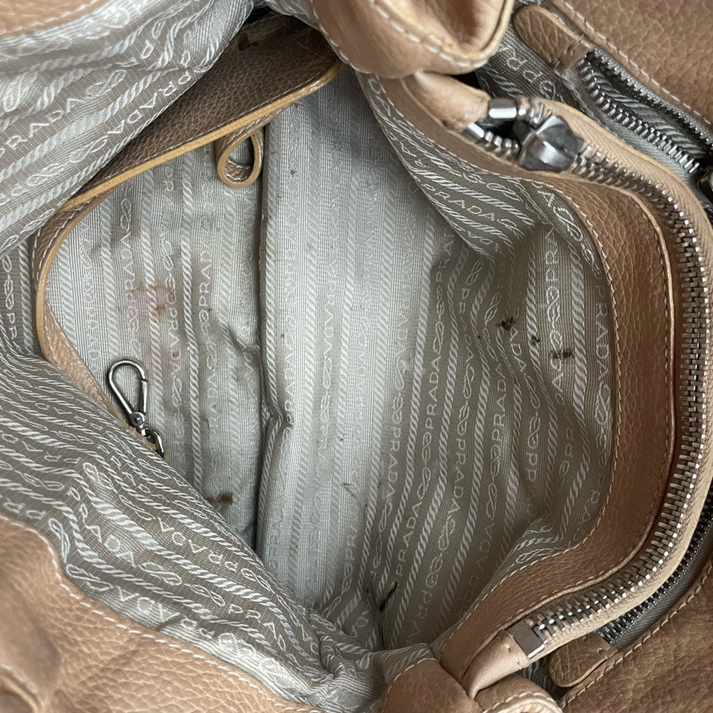 Prada Vitello Daino Side Pocket Tote Authentic  - Cream Color - Picture 10 of 11